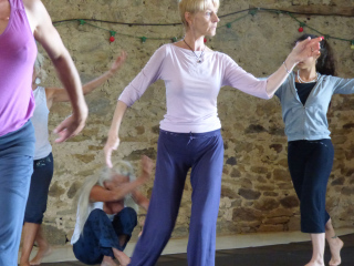 Danse et approche énergétique du mouvement et du massage