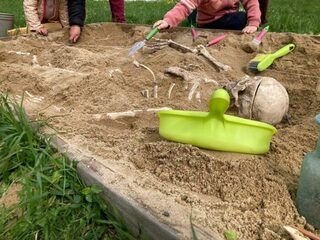 Les enfants deviennent archéologues !