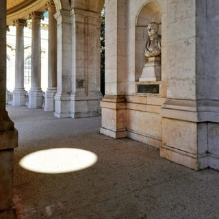 Les alignements du Palais Longchamp