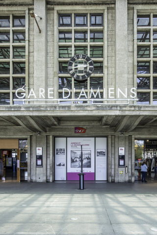 Visite guidée sur l'histoire architecturale de la gare d'Amiens, de sa construct