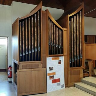 Découvrez l'orgue d'une église contemporaine