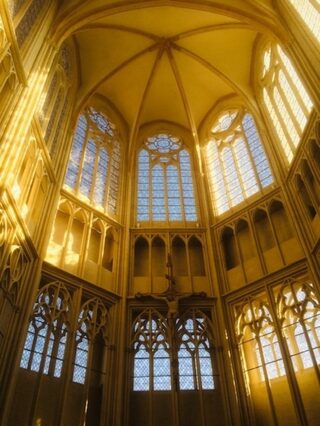 Visite libre ou guidée de l'abbatiale de Saint-Thibault