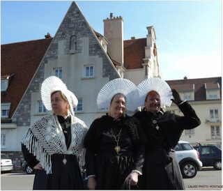 Costumes, coiffes et bijoux traditionnels du Courgain