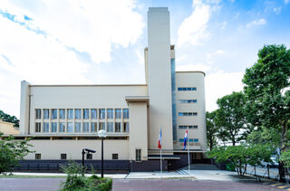 Exposition au Collège Néerlandais