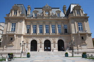 Visite libre de l'Hôtel de Ville de Neuilly-sur-Seine