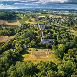 Visite guidée du château et parc de Buzet !