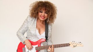 ANNA TORRES – MOI, CHICO, GIL, CAETANO & DJAVAN