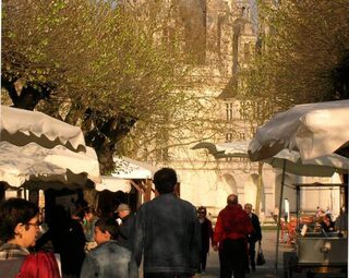 Marché du terroir à Chambord