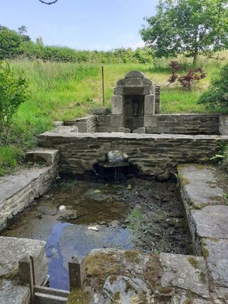 Balade contée et chantée vers la Chapelle Sainte Anne.