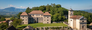 Salon de la Société des Auteurs Savoyards - château de Clermont