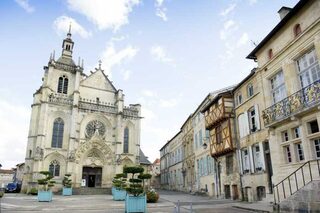 Visitez librement une église du XIVème siècle