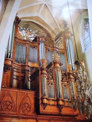 Présentation de l'orgue de la basilique Notre-Dame de Gray