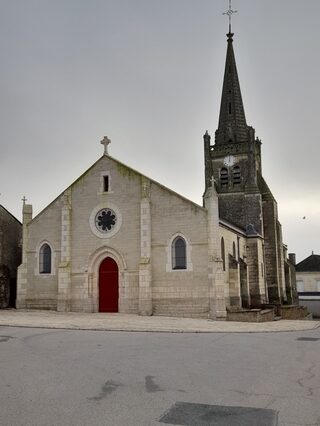 Visitez cette église incendiée récemment restaurée !