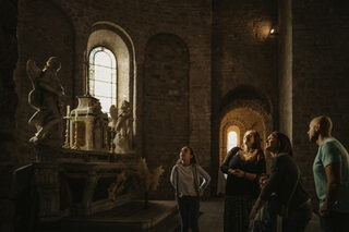 Visite guidée de l'abbaye de Gellone