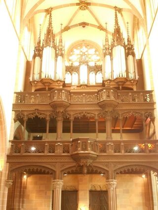 Découvrez l’orgue d'une collégiale