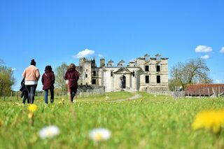 Découvrez le château accompagné d'un guide !