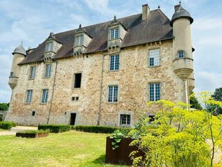 Visite du château de la Borie en Limousin !