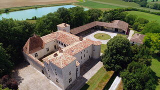 Visite commentée guidée du château de Sainte-Foy d'Anthé