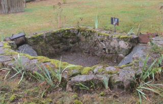 Découvrez le lavoir privé de La Salesse et son histoire