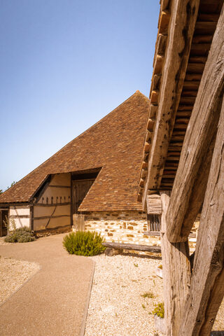 La grange pyramidale, 500 ans d'histoire en pays Fort