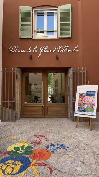 Visite guidée du Musée de la fleur d’Ollioules et goûter dans le jardin des Heur