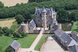 Visite du premier château (pré-Renaissance) de Jean Bourré