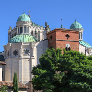 Basilique et sanctuaire de Ars-sur-Formans