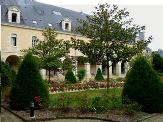 Exposition artistique au couvent de la Visitation à Mamers