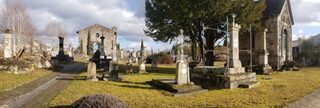 Visite de la chapelle du cimetière