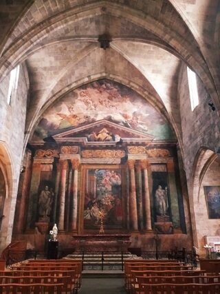 Explorez la chapelle des Pénitents Bleus à Béziers