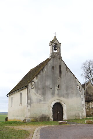 Démonstration de taille de pierres à la chapelle de Vorvigny