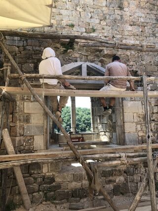 Chantier médiéval de restauration : découvrez les savoir-faire !