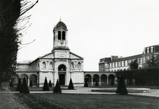 Visites et exposition à l'hôpital Charles foix