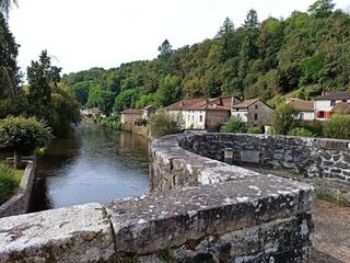 Randonnée guidée entre Chemin de Saint-Jacques-de-Compostelle, Vienne et chemin 