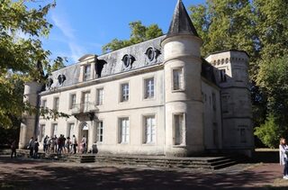 Visite des abords du château Lafon !