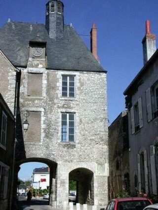 Rencontre avec les archéologues de l'Inrap - Porte d'Amont à Meung-sur-Loire