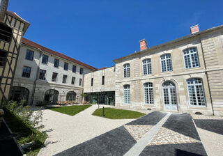 Découvrez un ancien couvent des Sœurs de la Providence