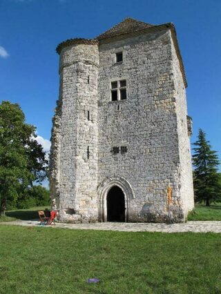 Visite de la tour templière de Trébaix