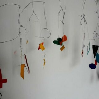 « Les mobiles de Calder » par Isciane Labatut