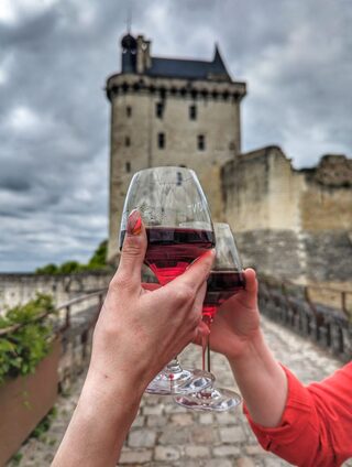 Le Fascinant Week-End à la Forteresse Royale de Chinon : Oenologie dans les monu