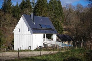 Visite d'une maison belvédère rénovée écologiquement