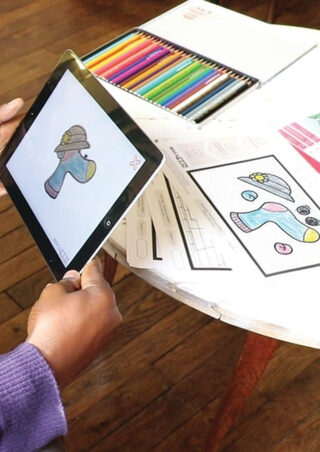 Atelier numérique : coloriages en réalité augmentée