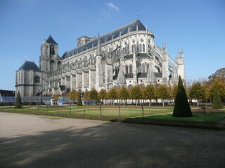 La cathédrale à la lumière du colloque scientifique